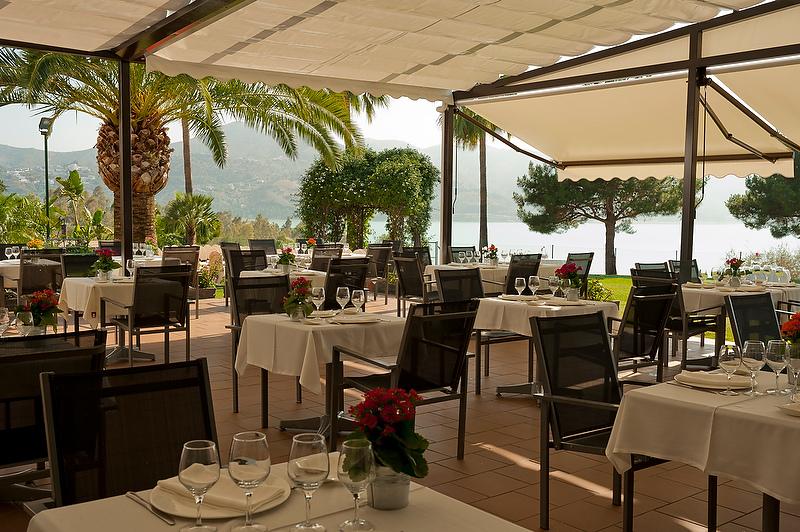B Bou Hotel La Vinuela & Spa Restaurante foto